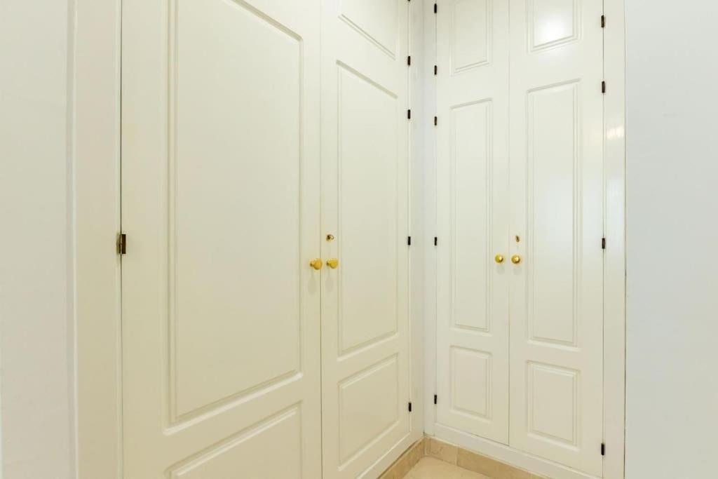 Imperial Central Suite By Valcambre Sevilla Buitenkant foto