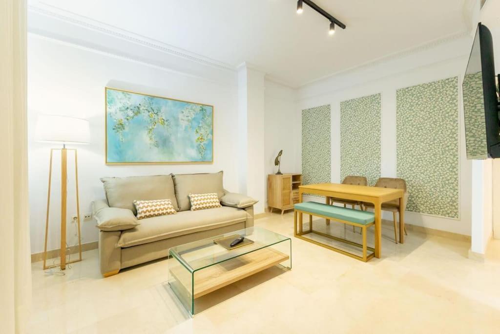 Imperial Central Suite By Valcambre Sevilla Buitenkant foto