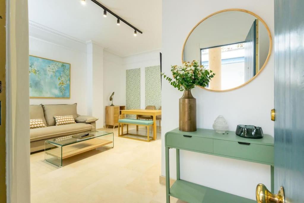 Imperial Central Suite By Valcambre Sevilla Buitenkant foto